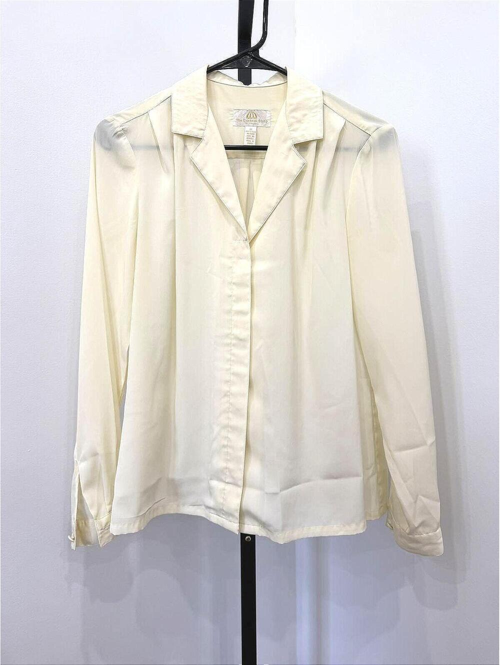 Cream Vintage The Custom Shop Size 6 Cream Long Sleeve Blouse